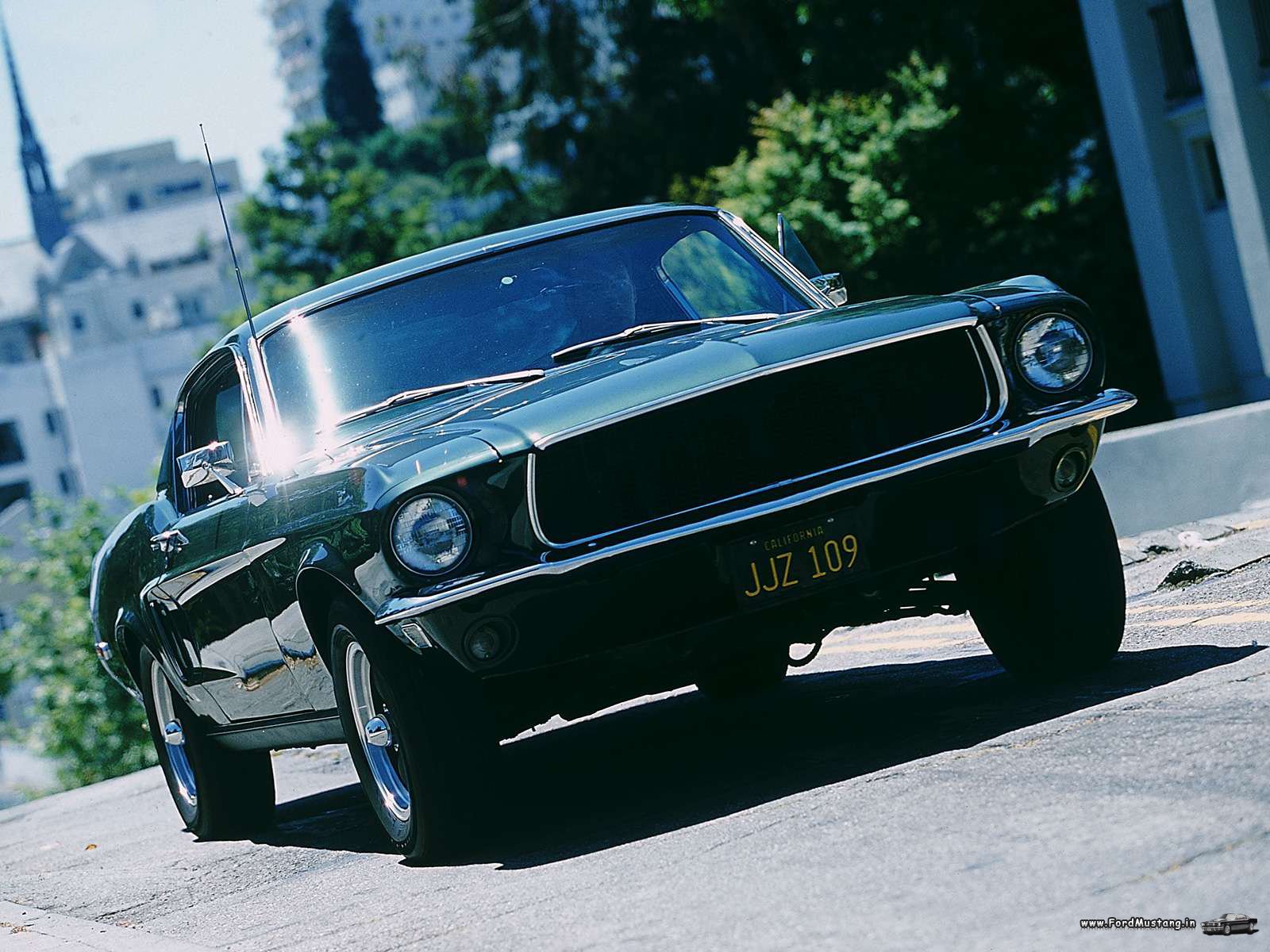 Ford Mustang Bullitt Fastback 1968 1600x1200 wallpapers HD 02